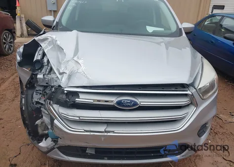 2019 Ford Escape Se z USA, uszkodzony, nr VIN 1FMCU9GD2KUB10523